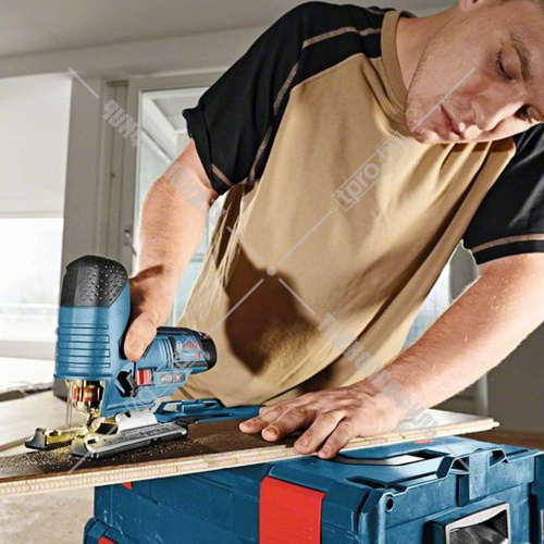 Лобзик аккумуляторный GST 12V-70 Professional BOSCH (06015A1001) купить в Гродно фото 8