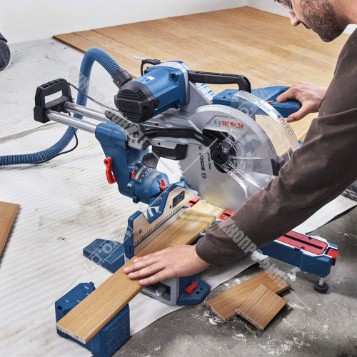 Пила торцовочная GCM 340-305 D Professional BOSCH (0601B60000) купить в Гродно фото 12