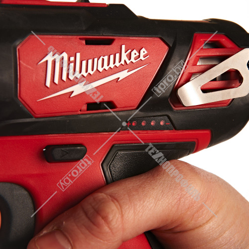 Дрель-шуруповерт ударная аккумуляторная M12 BPD-0 Milwaukee (4933441950) фото 4