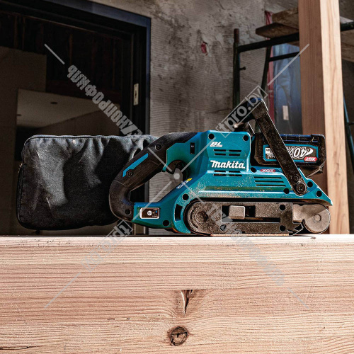 Ленточная шлифмашина аккумуляторная BS001GZ (BS 001 GZ) MAKITA купить в Гродно фото 20 Ленточная шлифмашина аккумуляторная BS001GZ (BS 001 GZ) MAKITA купить в Гродно фото 20